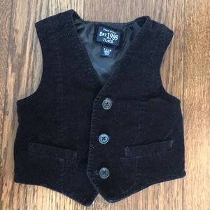Children's place black velvet vest
